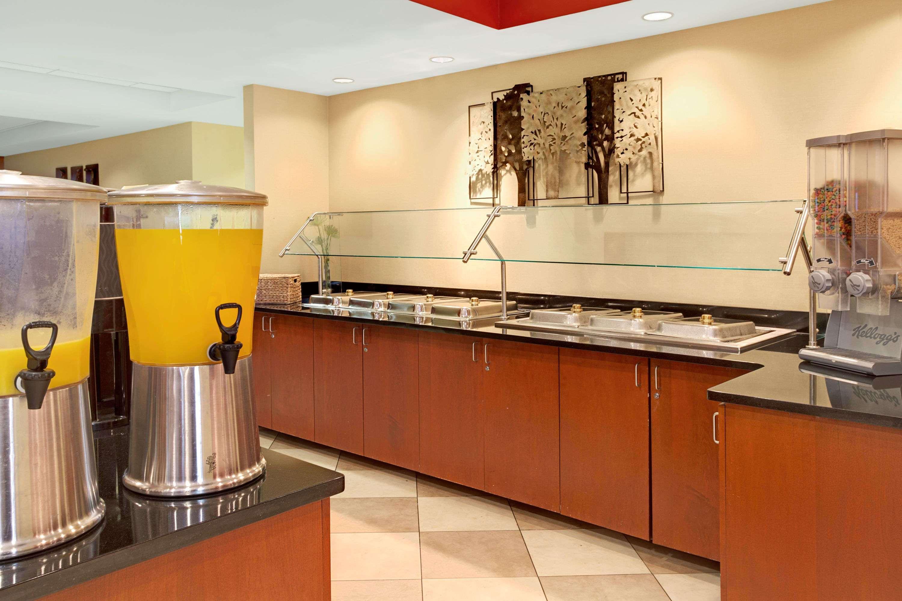 Wyndham Garden Duluth Hotel Ngoại thất bức ảnh
