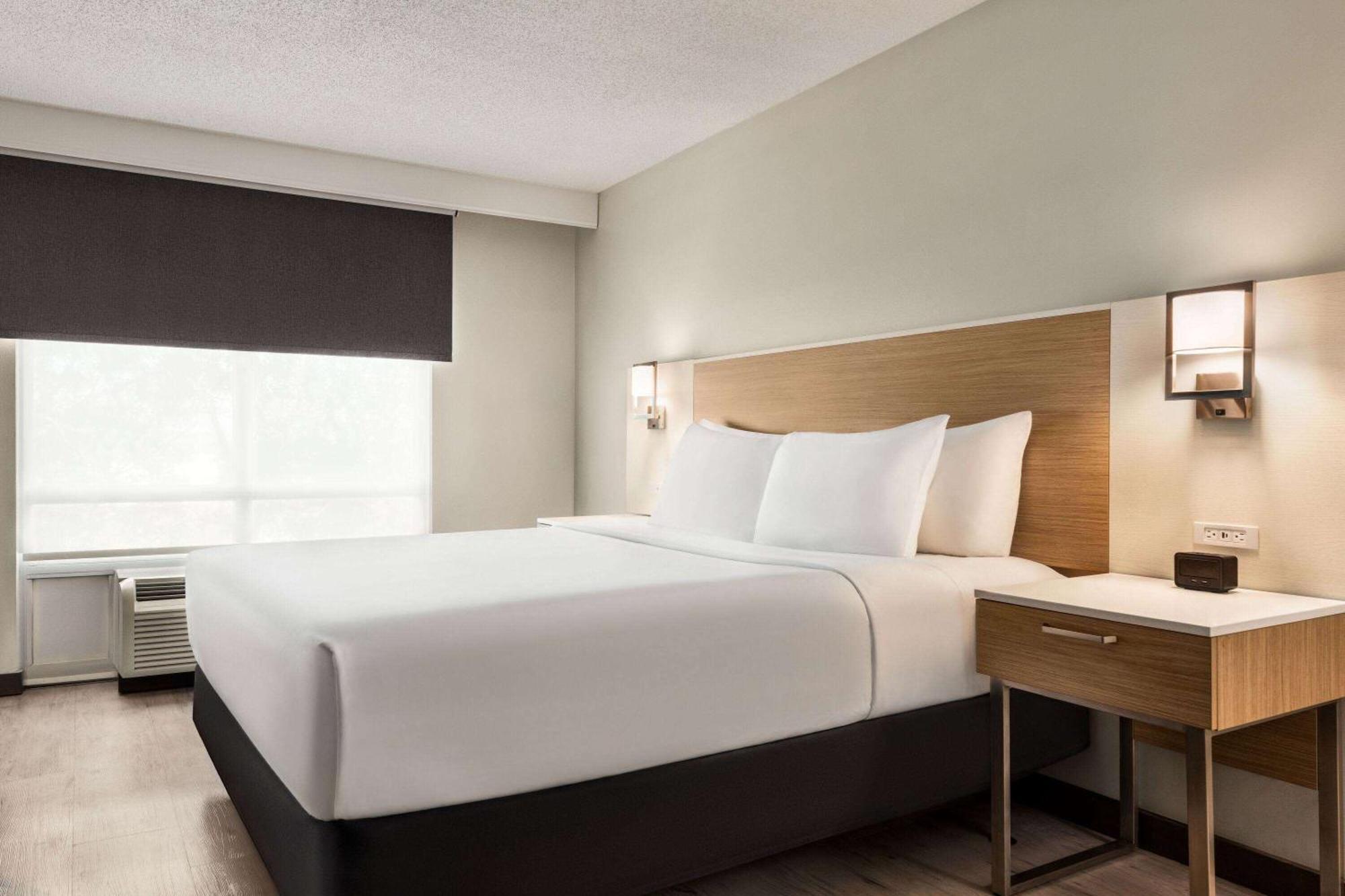 Wyndham Garden Duluth Hotel Ngoại thất bức ảnh
