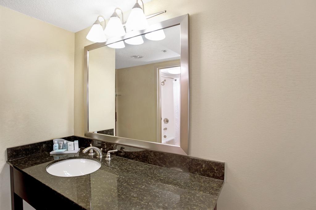 Wyndham Garden Duluth Hotel Ngoại thất bức ảnh